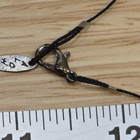 Carved Oyster Shell Hawaiian Monstera Pendant Delicate 17" Cord Necklace - Picture 11 of 11